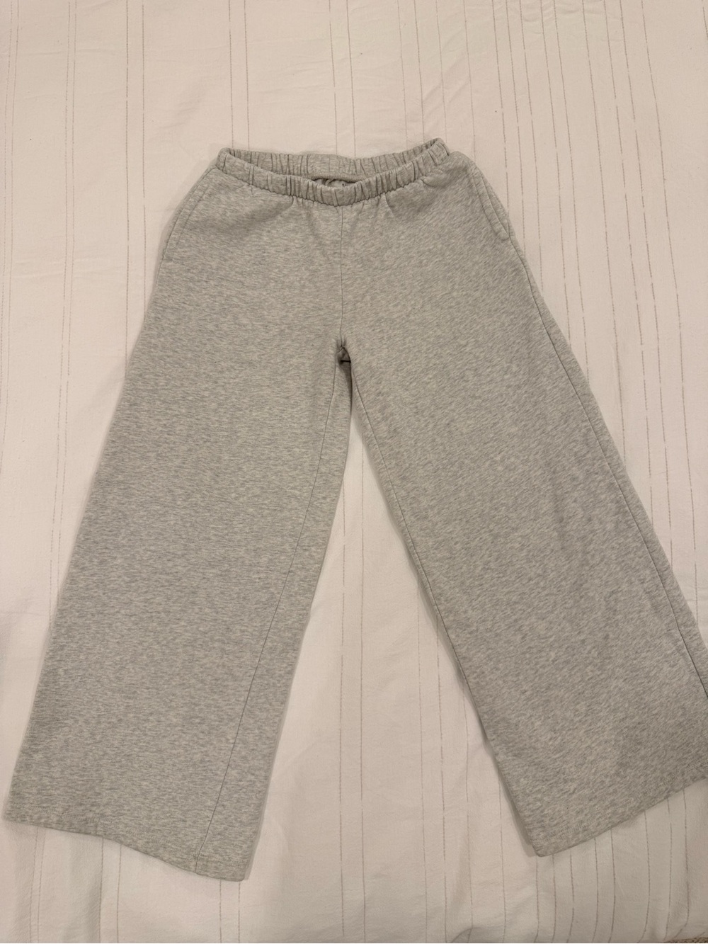 GAP Kids Gray Wide-Leg Sweatpants for girl